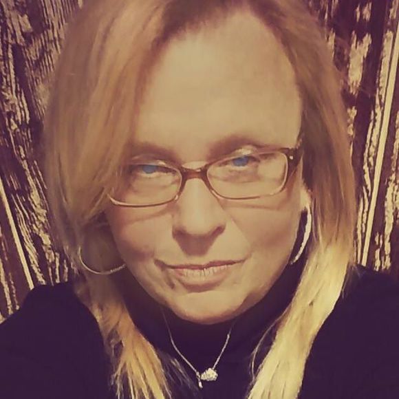 Meet your Posher, Clare - Picture 1 of 1